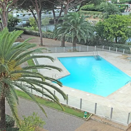 Le Riviera Апартаменты Сент-Максим